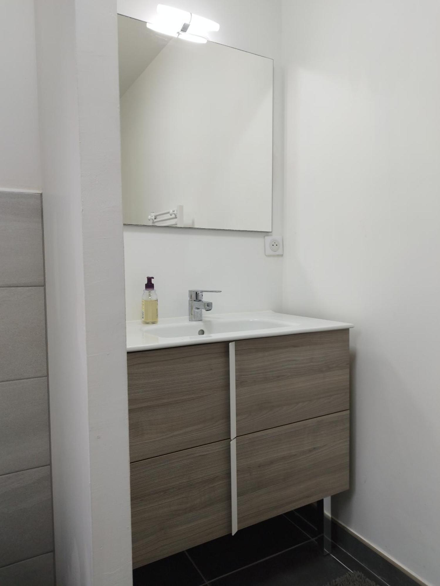 Studio Du Roc Des Garrigues Langlade Экстерьер фото
